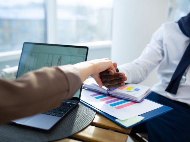 Investir dans des startups et entreprises tech : guide pratique